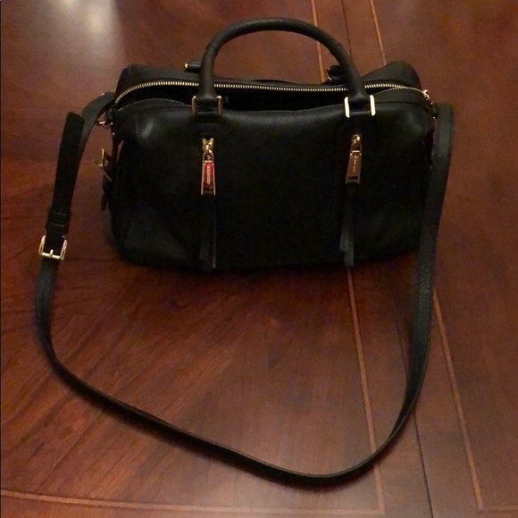 Micheal Kors Satchel - Picture 2 of 5